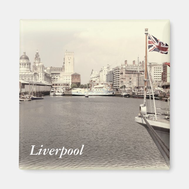 Liverpool scene magnet (Front)