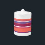 Living coral, red and violet<br><div class="desc">Living coral, red and violet</div>