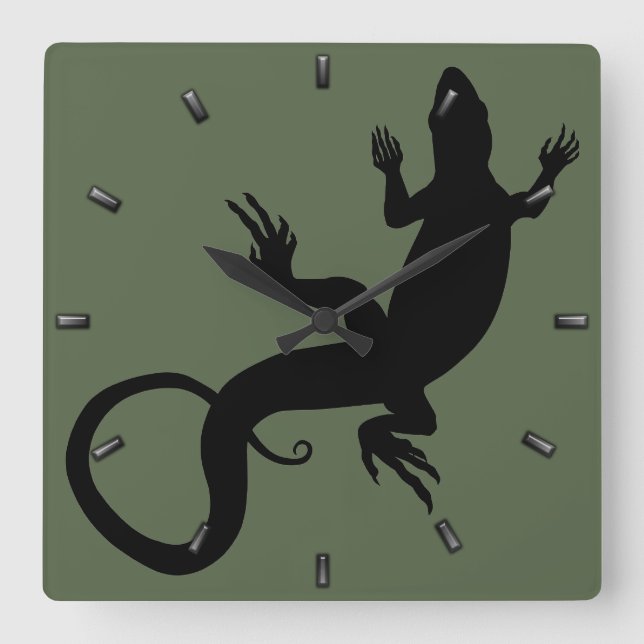Lizard Clock Cute Reptile Art Lizard Wall Clock (Front)
