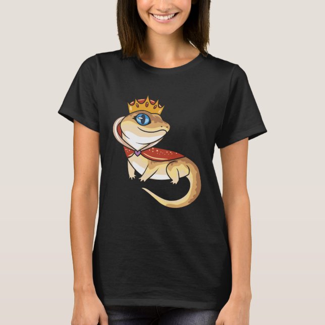 Lizard Queen  Reptile T-Shirt (Front)