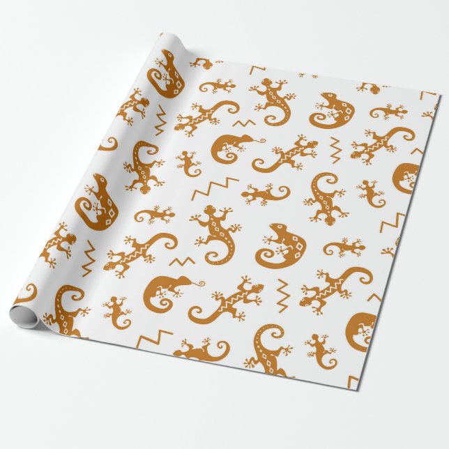 Lizards and chameleons seamless pattern wrapping paper (Unrolled)
