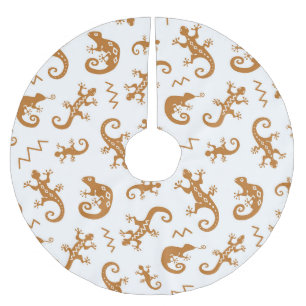 Lizards Chameleons: Seamless Pattern Design. Brushed Polyester Tree Skirt