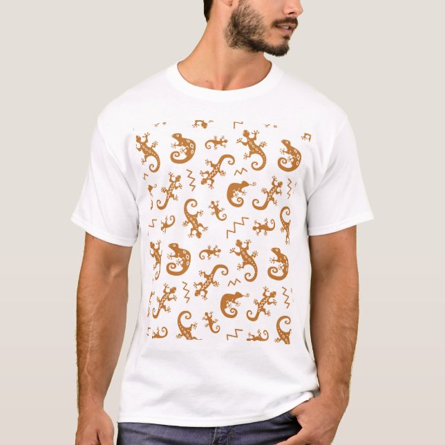 Lizards Chameleons: Seamless Pattern Design. T-Shirt (Front)