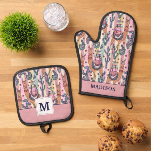 Llamas On Stripes Pattern Oven Mitt & Pot Holder Set