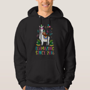 Llamazing Since 2016 Llama 6th Birthday 6 Years Ol Hoodie