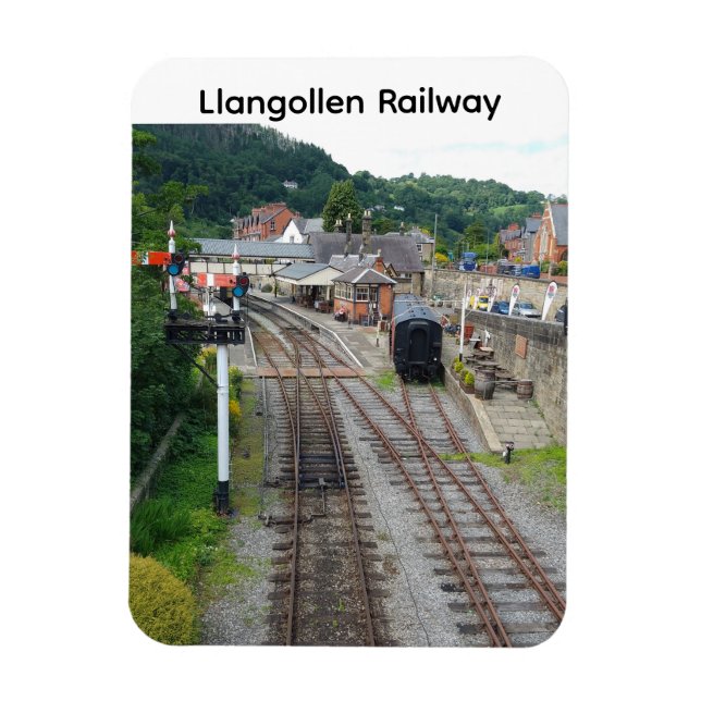 Llangollen Railway Magnet (Vertical)