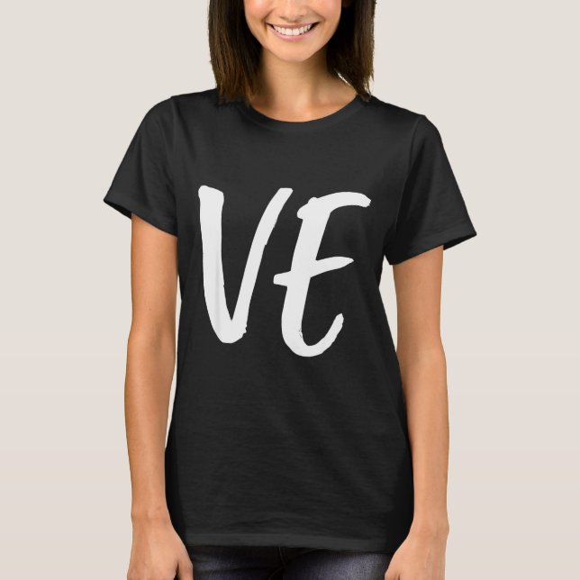 Lo Ve Love Matching Couple Husband Wife Valentine' T-Shirt (Front)