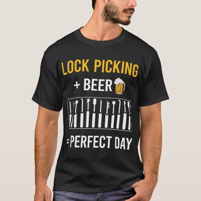 Lock Picking Lockpicking Lockpicker Locksmith T-Shirt (Front)