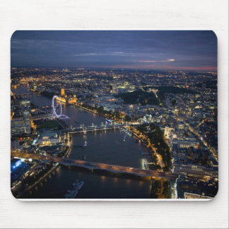 London at night mouse mat
