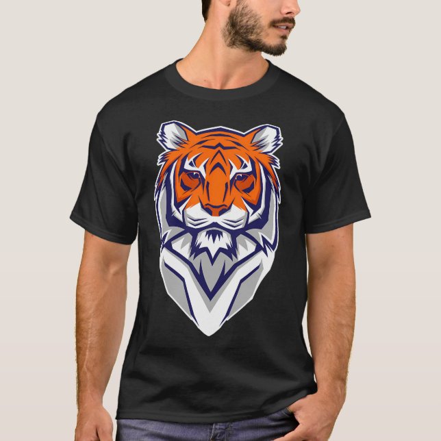 London Bridge. T-Shirt (Front)