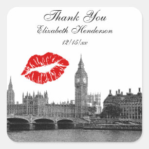 London England Skyline Kiss #1 BW Favour Tag