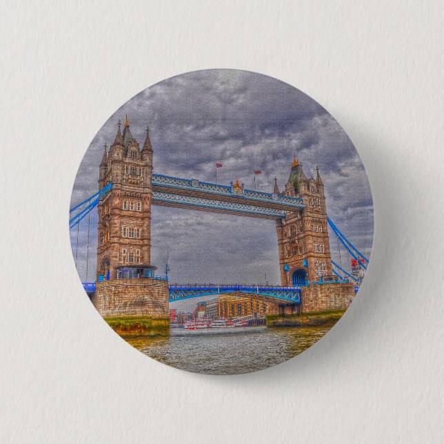 London, England Tower Bridge & Thames River 6 Cm Round Badge (Front)