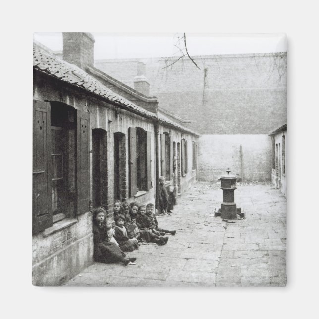 London Slums Magnet (Front)