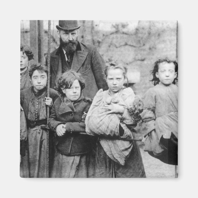 London Slums Magnet (Front)