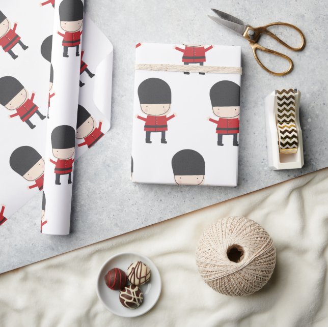 London Theme Royal Guard Wrapping Paper (Crafts)