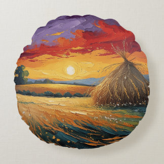 Lone bird at sunset round cushion