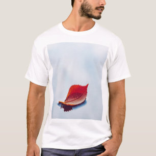 lonely leaf T-Shirt