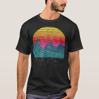 Long Beach Surfing Waves Los Angeles Retro Cali Su T-Shirt