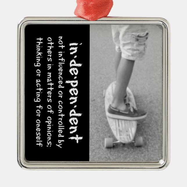 Longboard Independence Metal Tree Decoration (Front)