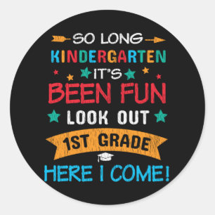 Look Out 1st Grade Here I Come Kids Back To School Classic Round Sticker