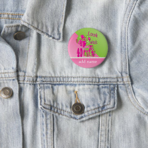 Look Who's 40 in Pink - 40th Birthday 6 Cm Round Badge