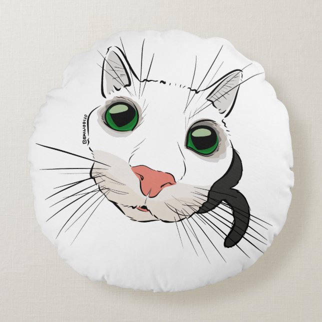 Looking cat round cushion (Front)