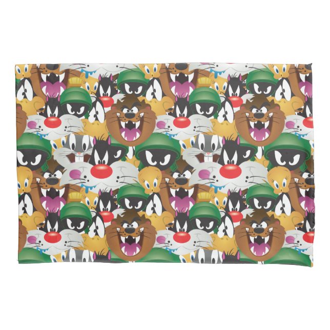 LOONEY TUNES™ Emoji Pattern Pillowcase (Front)