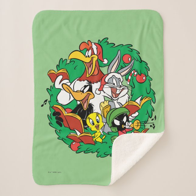 LOONEY TUNES™ Group Christmas Wreath Sherpa Blanket (Front)