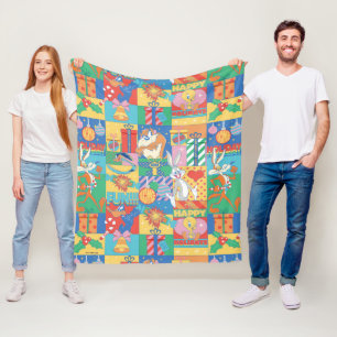 LOONEY TUNES™   Happy Holidays Christmas Pattern Fleece Blanket