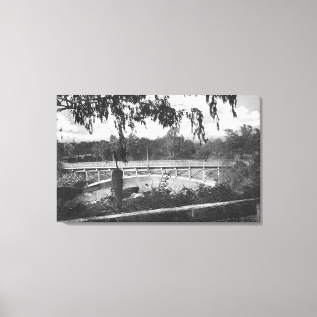 Los Angeles, CA View of Hollenbeck Park Canvas Print (Front)