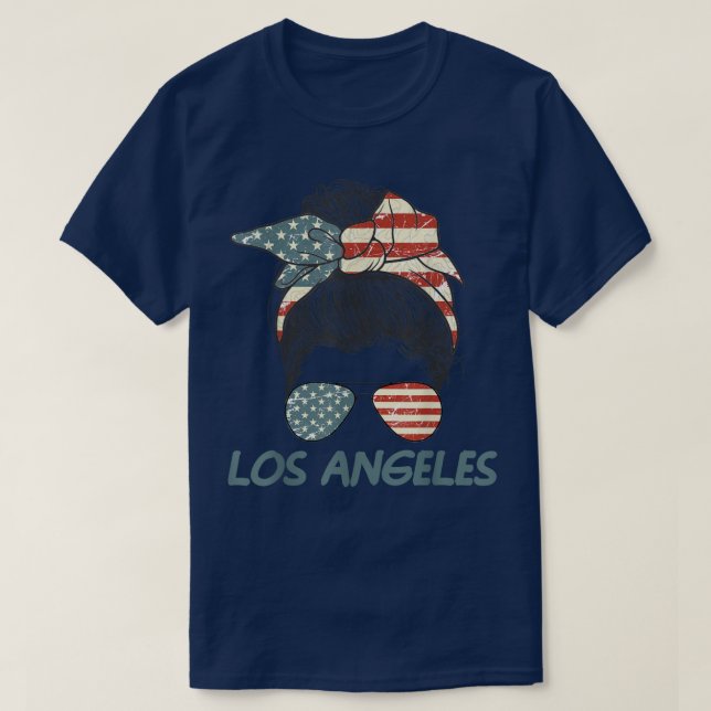 Los Angeles Girl Messy bun , USA Flag California  T-Shirt (Design Front)