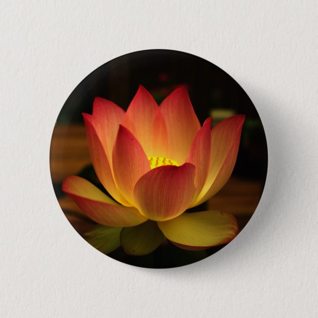 Lotus 6 Cm Round Badge (Front)