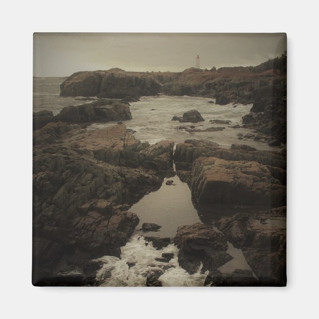 Louisbourg Lighthouse Magnet (Front)