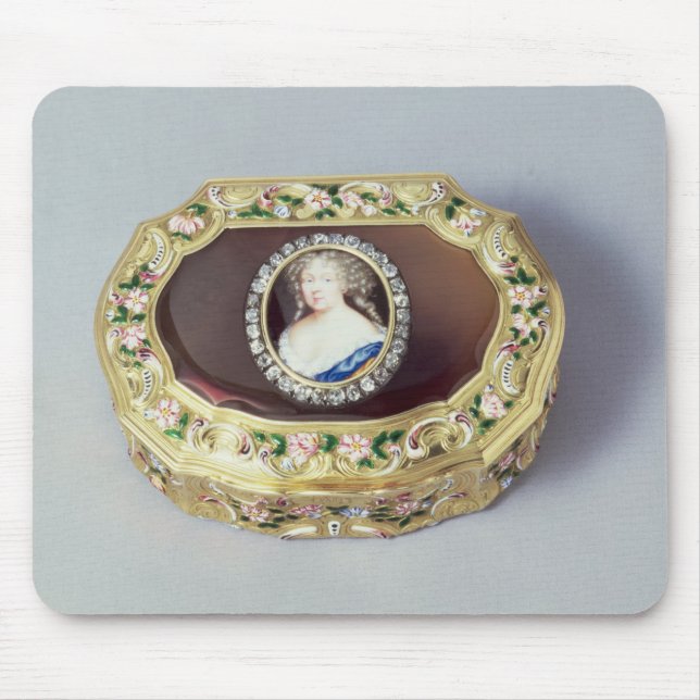 Louix XV oval snuff box Mouse Mat (Front)