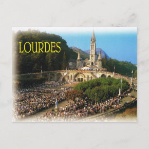 Lourdes, Pilgrims in Rosary Square Postcard