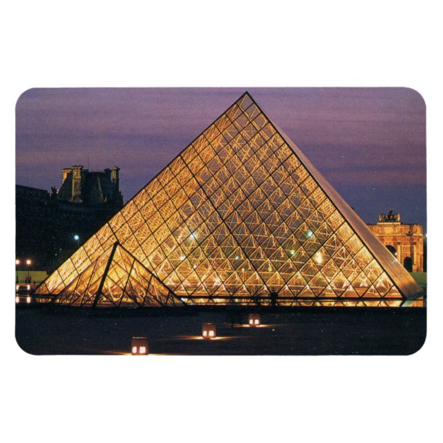 Louvre Museum Magnet (Horizontal)
