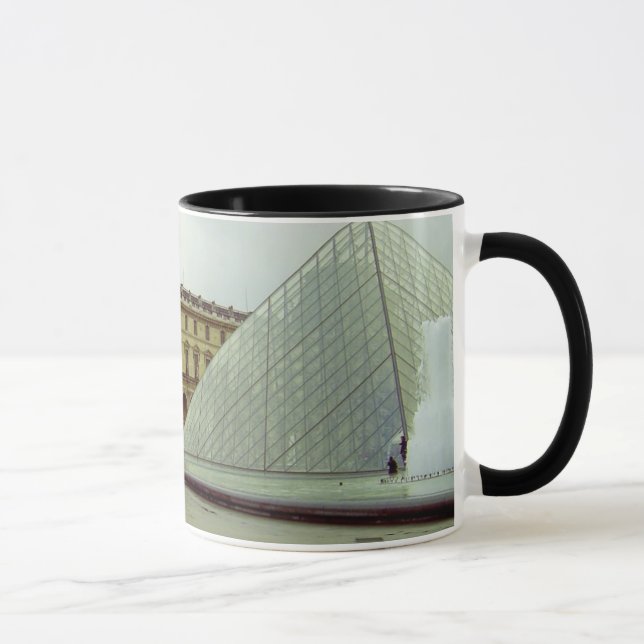 Louvre museum mug (Right)
