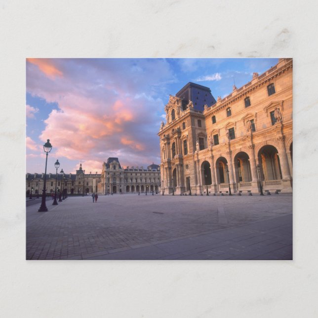Louvre, Paris, France Postcard (Front)