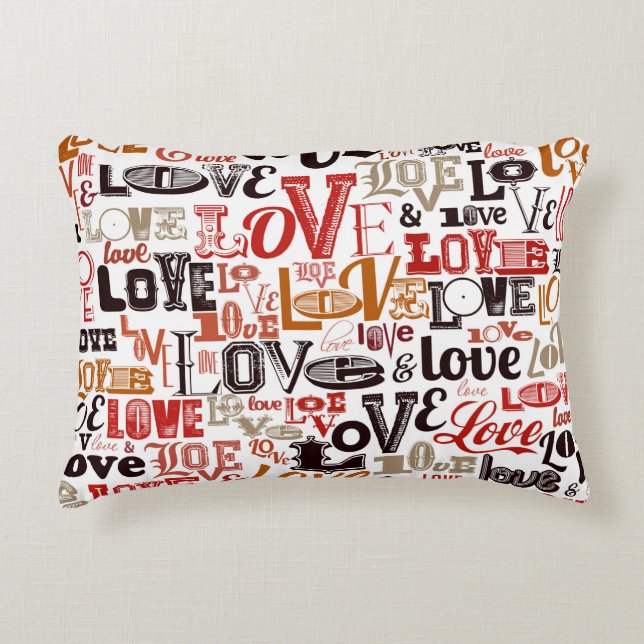 Love 1 decorative cushion (Front)