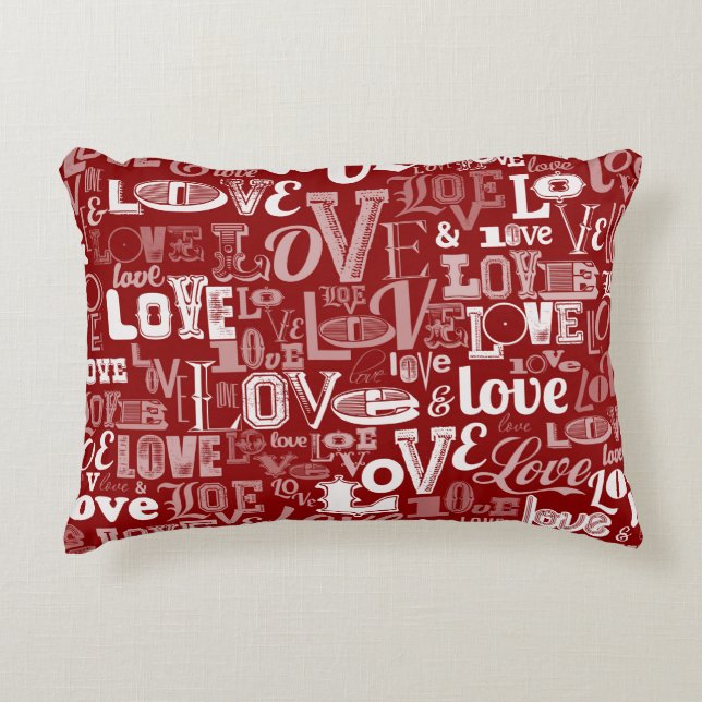 Love 5 decorative cushion (Front)