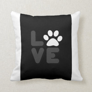 LOVE - Blk/Gry Cushion