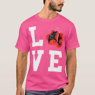 Love Boxing Gloves Boxer Kickboxer Mma Boxing Kick T-Shirt