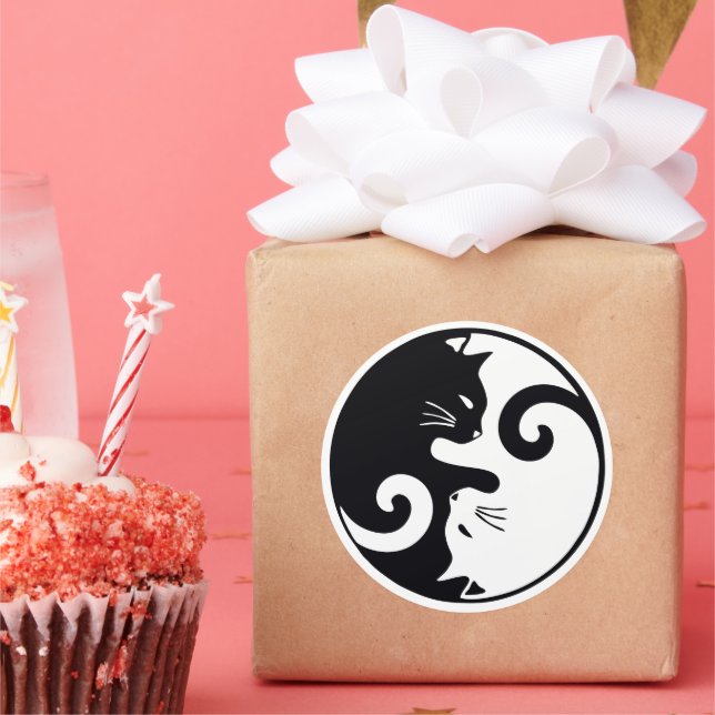 Love Cats Ying Yang Classic Round Sticker (Party)