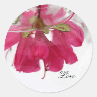 Love Classic Round Sticker