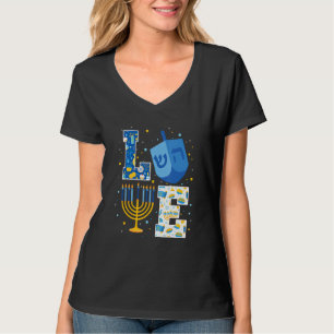 LOVE Cute Hanukkah Decorations Dreidel Menorah Cha T-Shirt