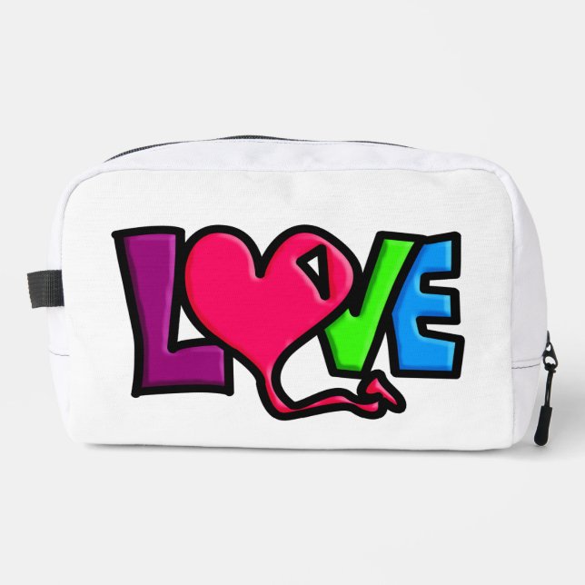 LOVE DOPP KIT (Front)