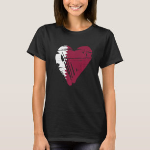 Love Heart Vintage Retro Qatar Flag T-Shirt