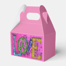 Love is in the air treat box