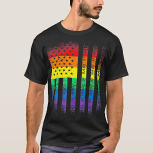 Love is love June distressed Rainbow LGBT pride g T-Shirt