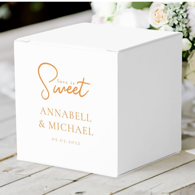 Love is Sweet! Elegant, Simpel, Wedding Favour Box (Personalized Love is Sweet! Elegant, Simpel, Wedding Favor Boxes)